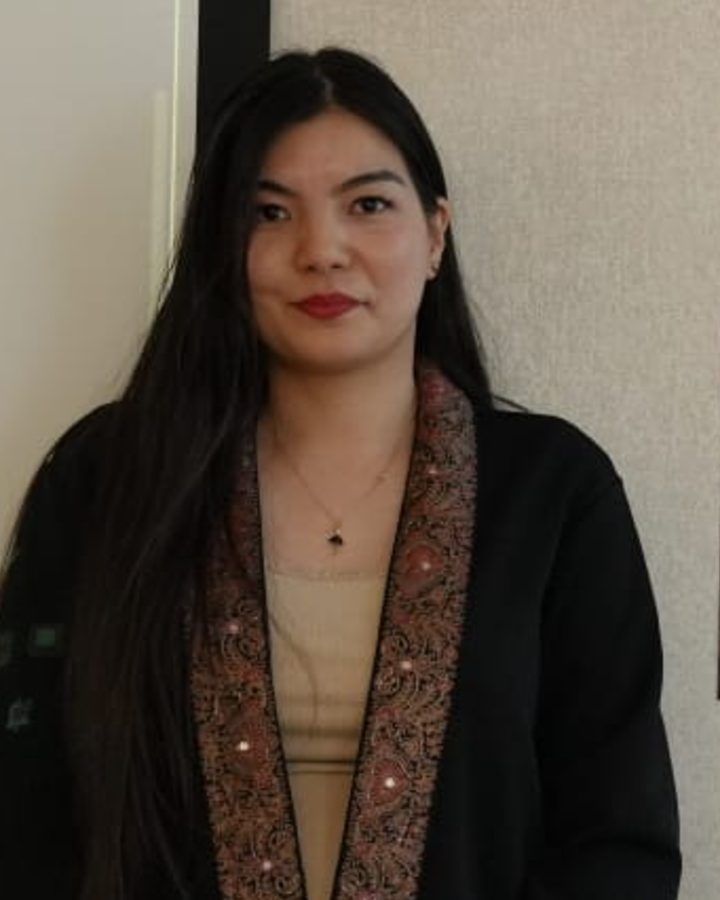 Zahra Husseini, MIC volunteer
